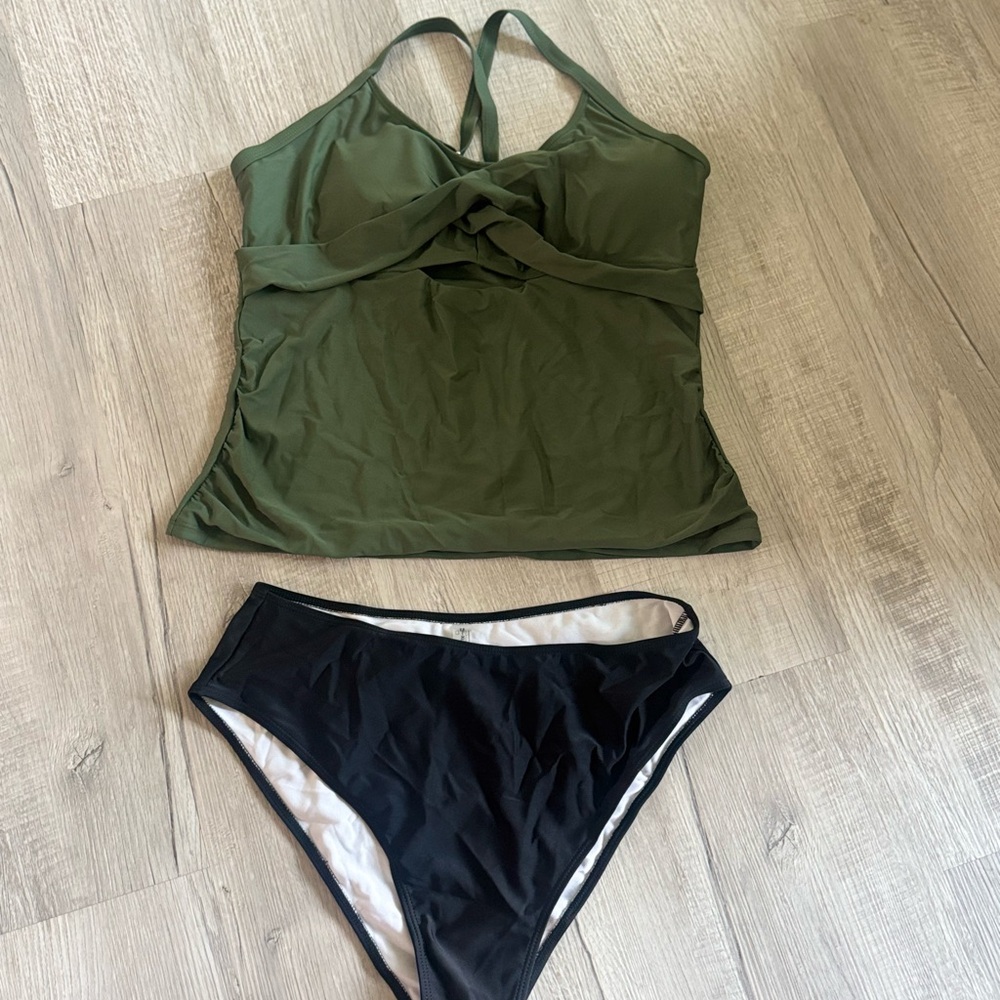 Zaful Green and Black Bikinis Swim Set